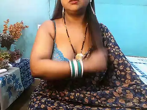 PREETI BABY online show from October 28, 6:06 am