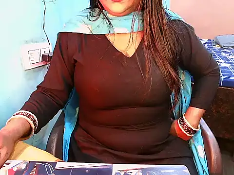 PREETI BABY online show from March 16, 6:50 am