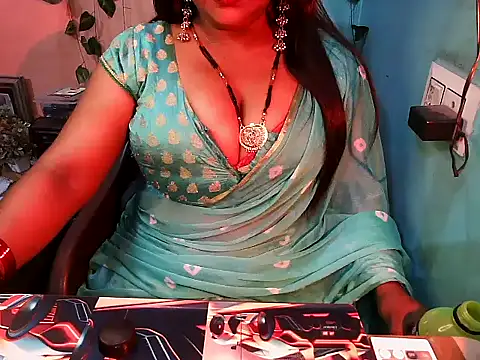 PREETI BABY online show from May 4, 3:52 pm