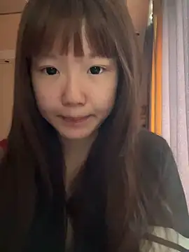 D-033 online show from November 5, 4:23 am