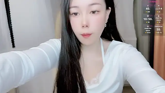 Bella Ava online show from December 15, 3:38 pm