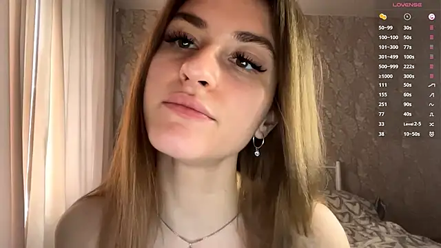 miainheat online show from October 14, 9:10 am