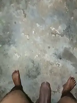 Snapshot of litejohnny chatting on March 21, 8:52 am litejohnny online show from March 21, 8:52 am