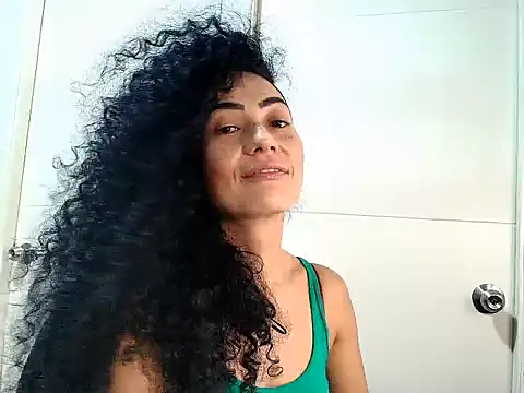 Snapshot of Koral369 chatting on May 19, 7:31 pm Koral369 online show from May 19, 7:31 pm