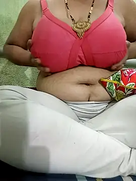 chocobbsneha567 online show from December 15, 3:44 am