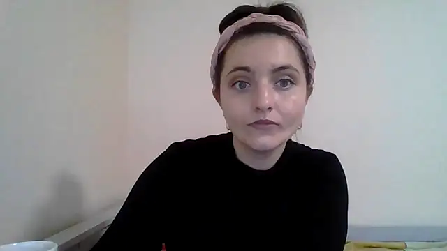 DInaraXRose online show from November 27, 11:34 am