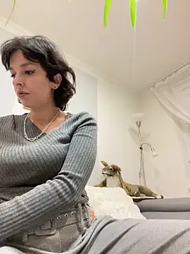 Piggiteablacktea online show from December 19, 6:48 pm