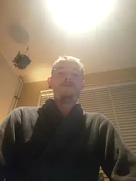 Snapshot of piercingpik chatting on February 22, 9:46 pm piercingpik online show from February 22, 9:46 pm