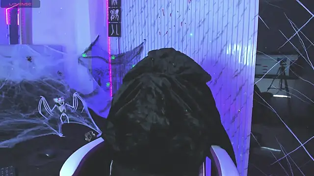 Snapshot of chloe_jacksonn chatting on November 5, 12:21 am chloe jacksonn online show from November 5, 12:21 am