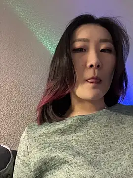 AikoYamada online show from December 5, 7:17 am