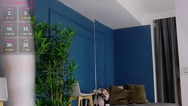 Snapshot of KimmDaviss chatting on October 16, 7:09 am KimmDaviss online show from October 16, 7:09 am