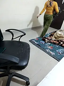 Pihu Chopra online show from January 10, 4:42 pm