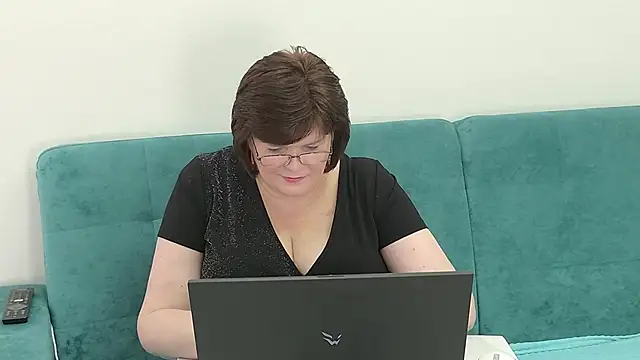 Sandra Sunrise online show from November 21, 8:35 am