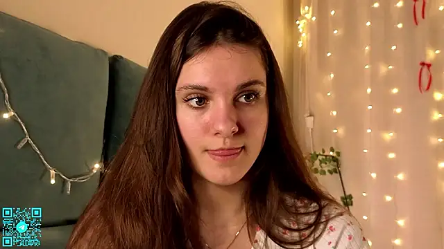 chloemilka online show from February 21, 5:25 pm