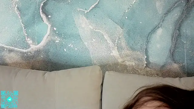 chloemilka online show from April 13, 5:40 pm