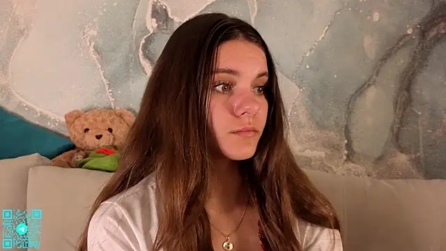 Snapshot of chloemilka chatting on July 12, 5:37 pm chloemilka online show from July 12, 5:37 pm