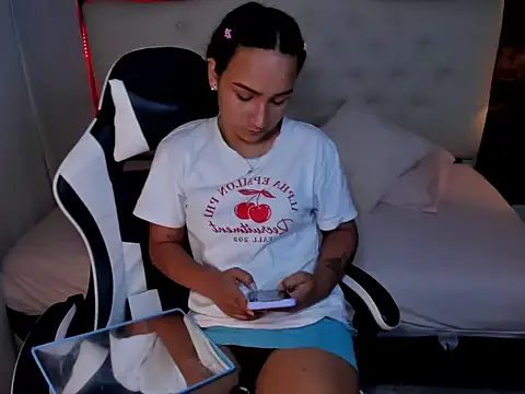 salome rojas  online show from January 14, 8:14 pm