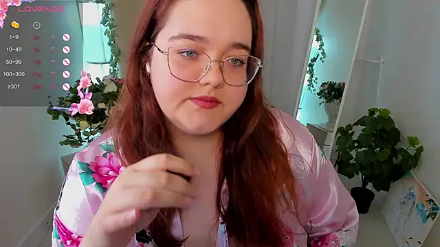 Neko Moor online show from September 13, 8:41 pm