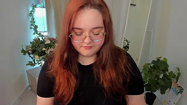 Neko Moor online show from September 17, 8:43 pm