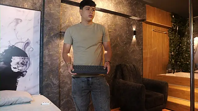 Ethan occonor online show from April 10, 12:21 pm