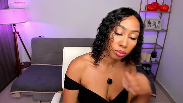 i lulu online show from November 25, 4:56 am