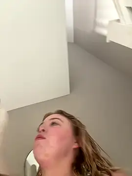 KaylaTrudi online show from September 30, 8:19 am