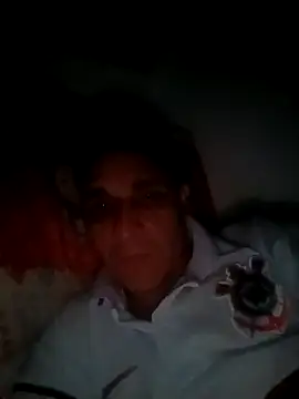 Snapshot of RemittedDemurral chatting on November 11, 7:19 am RemittedDemurral online show from November 11, 7:19 am