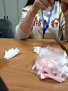 PhuongNhi21 online show from October 24, 1:46 am