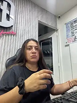 megvibes online show from February 11, 12:04 am