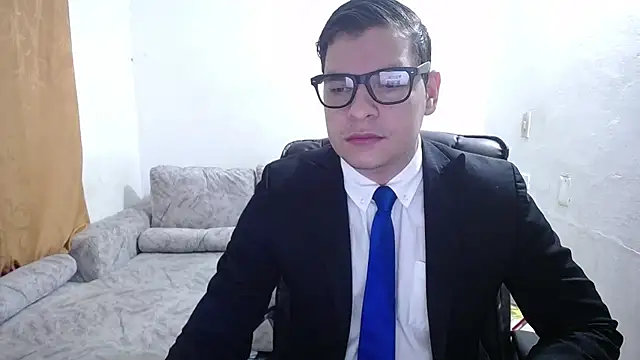 Victor Maitland online show from February 25, 8:51 pm