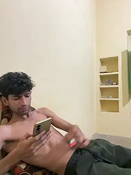 Snapshot of smokieeetwink chatting on June 21, 6:54 pm smokieeetwink online show from June 21, 6:54 pm