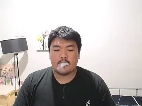Snapshot of arthur_shelby2 chatting on July 15, 4:45 pm arthur shelby2 online show from July 15, 4:45 pm