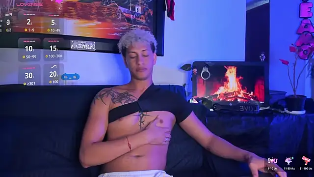 ECSTASYX2 2001 online show from March 3, 5:35 am