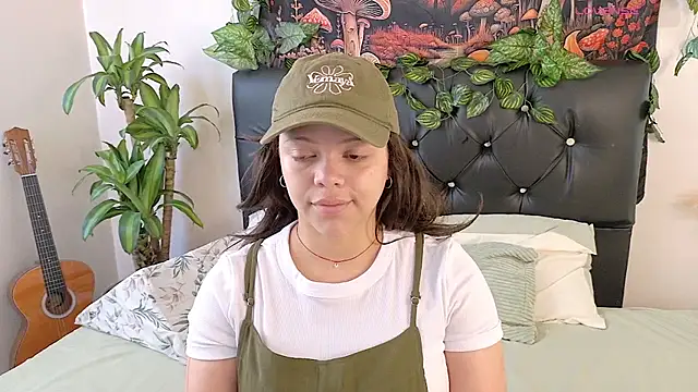 Snapshot of Amanda_sweet chatting on February 28, 1:45 pm Amanda sweet online show from February 28, 1:45 pm