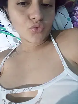 Snapshot of candy__fox_ chatting on February 25, 12:04 pm candy fox online show from February 25, 12:04 pm