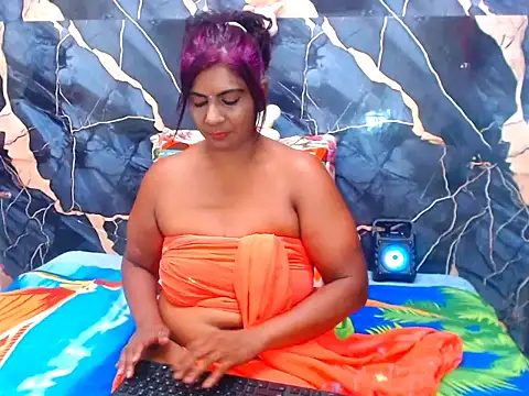 indianerotica69 online show from March 19, 9:30 pm