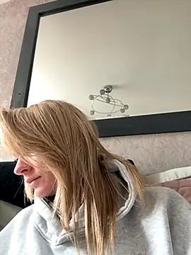 Kayla Modelle96 online show from October 6, 1:52 pm