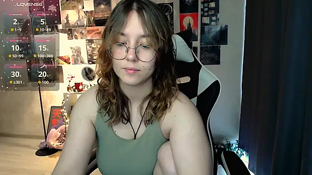 Snapshot of ameliameadd chatting on September 28, 7:58 am ameliameadd online show from September 28, 7:58 am