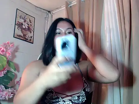 Snapshot of April_smith chatting on May 25, 4:02 pm April smith online show from May 25, 4:02 pm