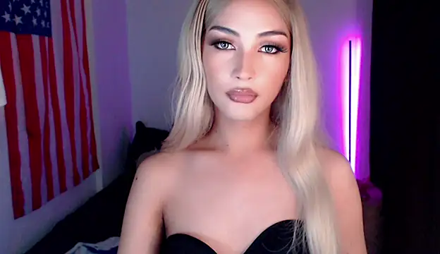 Alicegreenexx online show from October 8, 4:04 pm