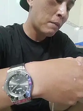 ducpham6565 online show from October 20, 6:36 am