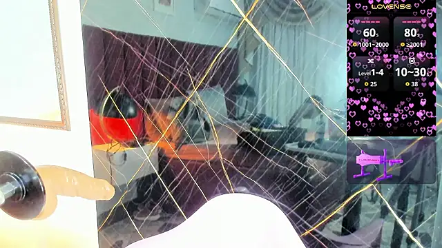 Snapshot of abby_blond_ chatting on February 3, 12:32 pm abby blond online show from February 3, 12:32 pm