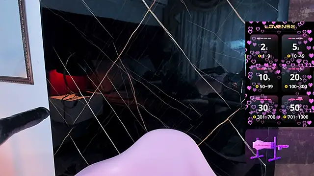 Snapshot of abby_blond_ chatting on February 18, 12:01 pm abby blond online show from February 18, 12:01 pm