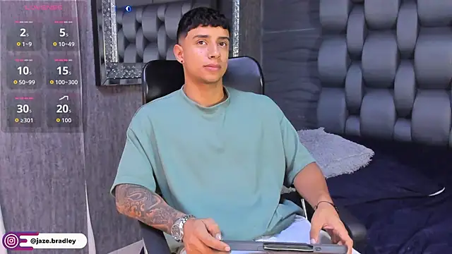 jaze bradley online show from October 13, 11:32 am