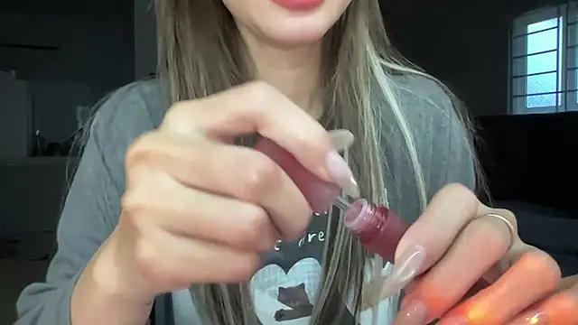 Min sara69 online show from February 3, 10:20 am