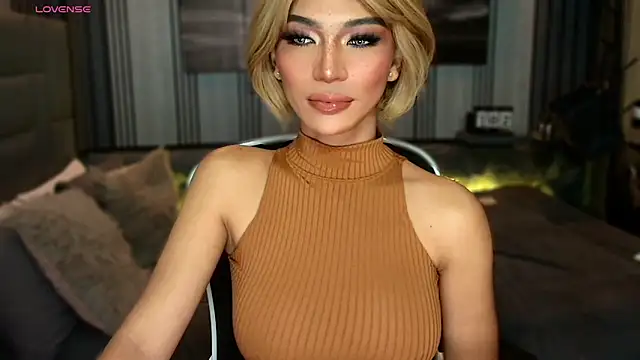 Huntress xxx online show from March 22, 6:39 am