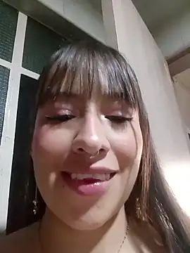 Snapshot of SofiCandy_ chatting on April 14, 12:11 pm SofiCandy online show from April 14, 12:11 pm