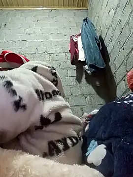 jienrrr online show from January 15, 1:43 am