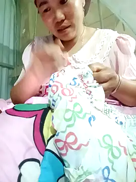 jienrrr online show from May 30, 1:57 am