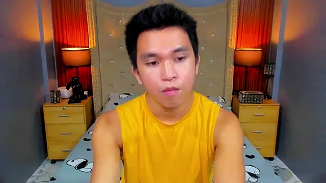 Snapshot of KingMateoGrey chatting on October 25, 4:46 pm KingMateoGrey online show from October 25, 4:46 pm